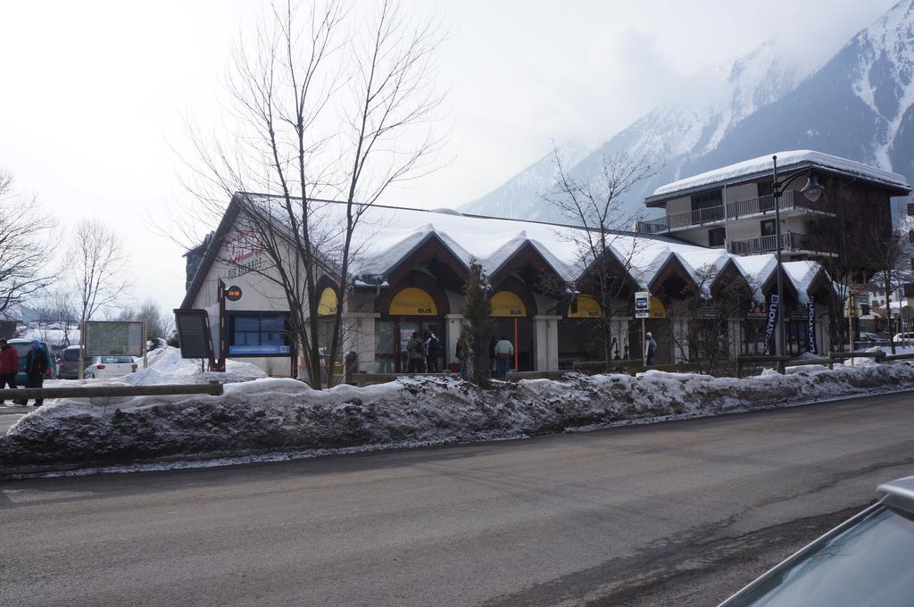 Ferienwohnung Aiguille Du Midi - Le Chamo'Nid Chamonix Exterior foto